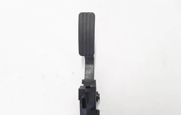 Renault Trafic III (X82) Accelerator throttle pedal 180020024R