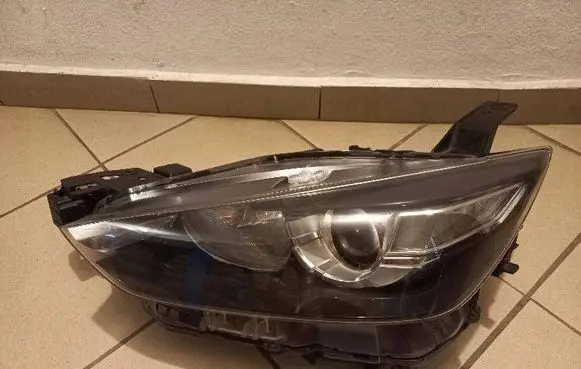 Mazda CX-3 Headlight/headlamp D10E-51040
