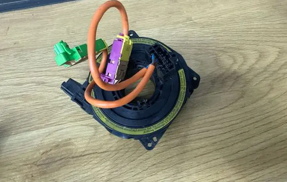 Volvo XC90 Airbag slip ring squib (SRS ring) 31313083