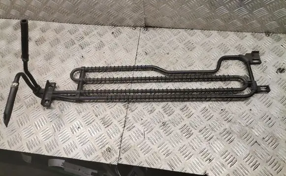 Mercedes-Benz E W212 Power steering radiator a2044601024