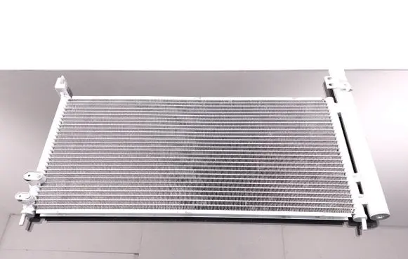 Lexus GS 300 400 430 A/C cooling radiator (condenser) TO5576D 8846047150 8846076010