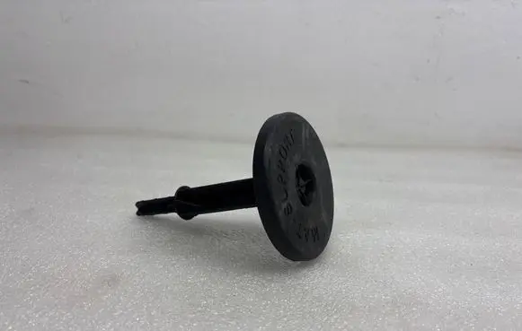 Volvo S60 Spare wheel mounting bracket 9182896 7349