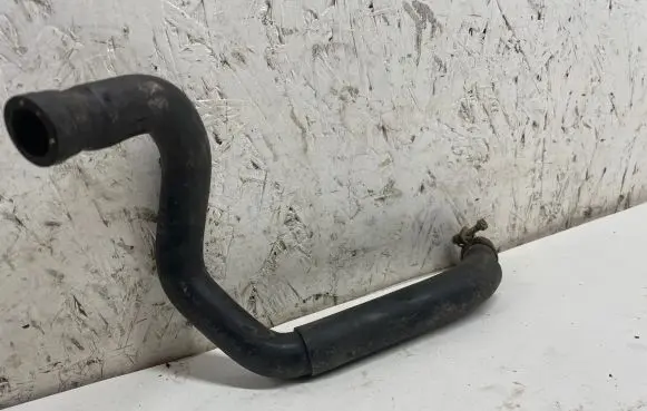 Subaru Forester SG Engine coolant pipe/hose