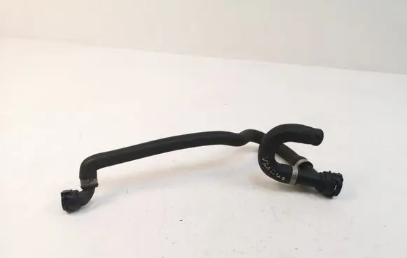 BMW X3 E83 Engine coolant pipe/hose