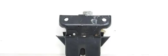 Audi A4 S4 B5 8D Tailgate/trunk/boot lock/catch/latch 8D9827505A