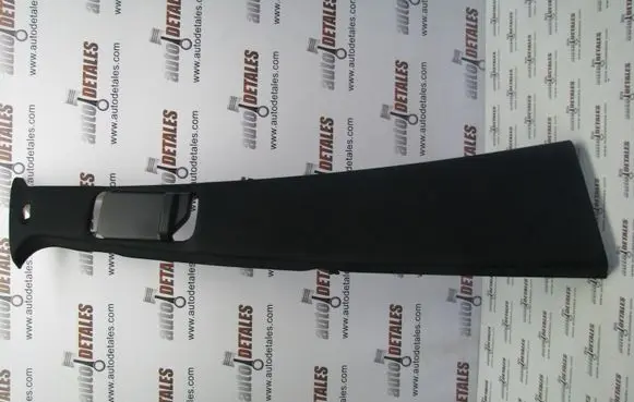 Mercedes-Benz ML W164 (B) pillar trim (top) A1646909825