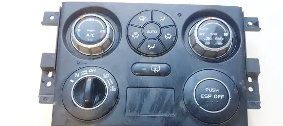 Suzuki Grand Vitara II Climate control unit 3951065jh1czj 39510-65jh1-czj