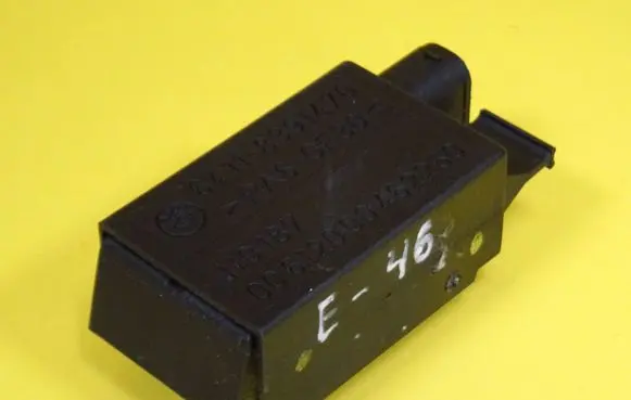 BMW 3 E46 AUC sensor 8391470 6411-8391470 64118391470