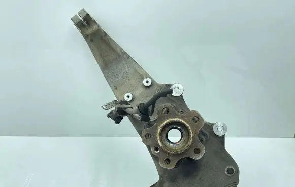 BMW 6 G32 Gran Turismo Front wheel hub