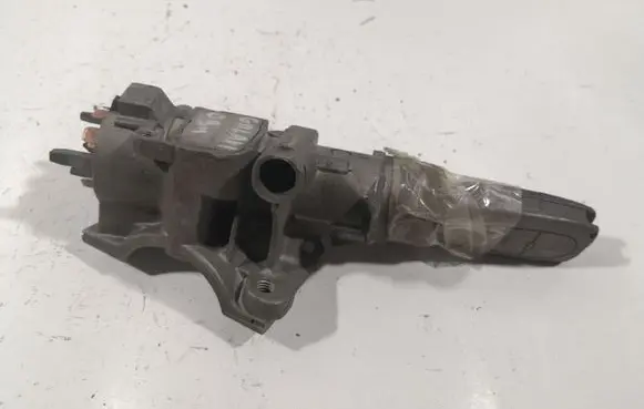 Ford Galaxy Ignition lock 4B0905851B