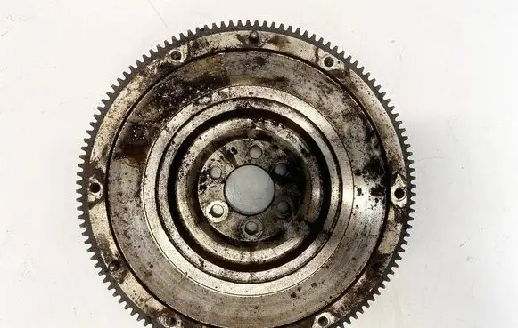 Skoda Fabia Mk2 (5J) Flywheel 045105273d