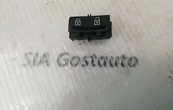 Volvo V70 Central locking switch button 30710476 03451610