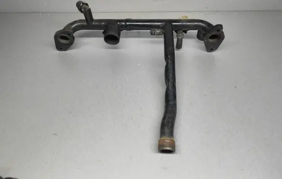 Audi A6 S6 C5 4B Engine coolant pipe/hose 078121071BC