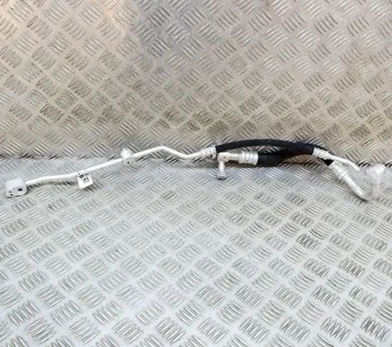 Air conditioning (A/C) pipe/hose