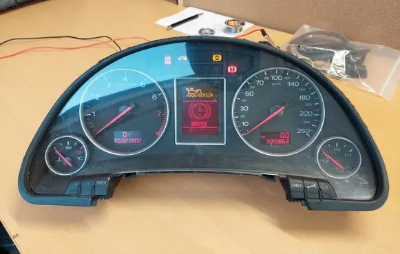 Audi A4 S4 B6 8E 8H Speedometer (instrument cluster) 8E0920900L