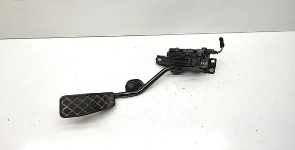 Volkswagen PASSAT B5.5 Accelerator throttle pedal 8E2721523C