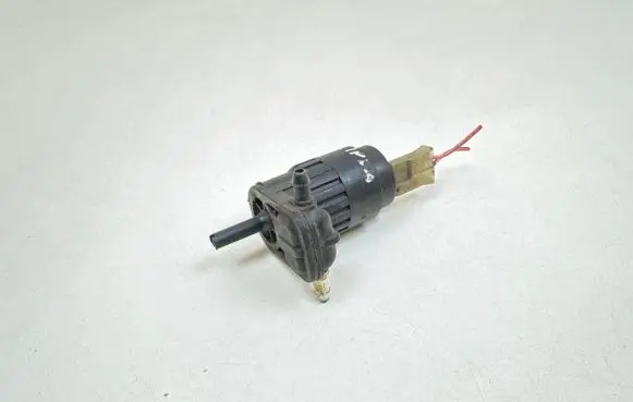 Fiat Multipla Windscreen/windshield washer pump D1841 021303