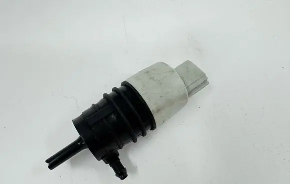 BMW 1 F20 F21 Windscreen/windshield washer pump 7298309