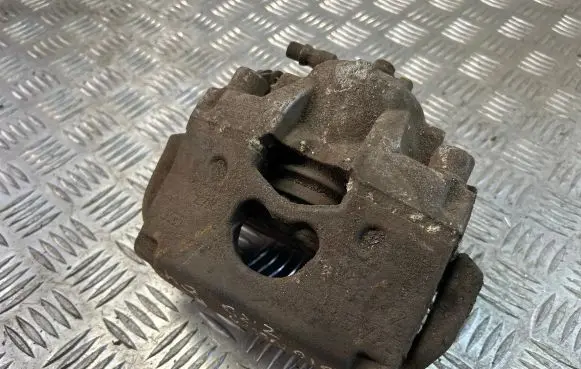 Opel Signum Front brake caliper