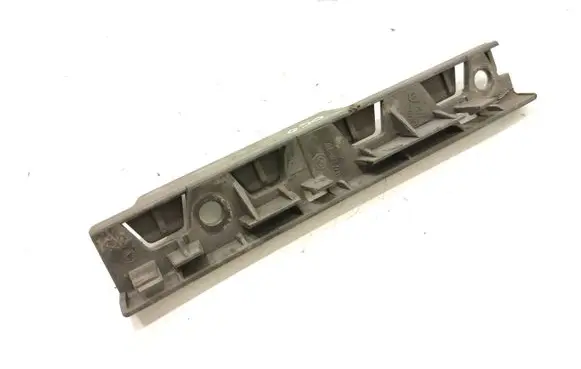 BMW 5 E60 E61 Front bumper mounting bracket 51777066227 7066227