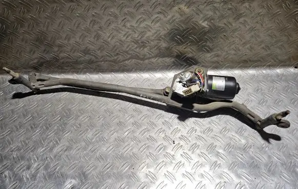 Peugeot 405 Front wiper linkage and motor 53540402