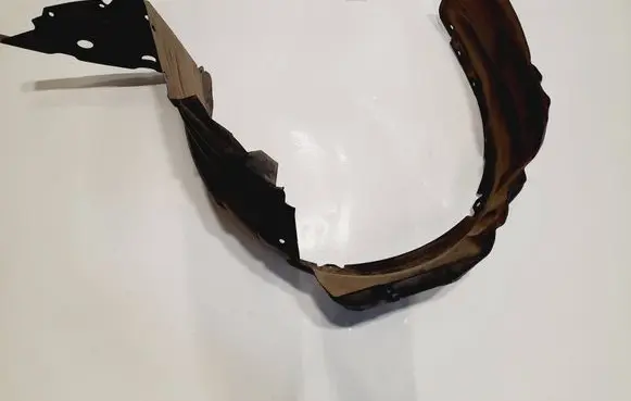 Mitsubishi Grandis Front arch 
