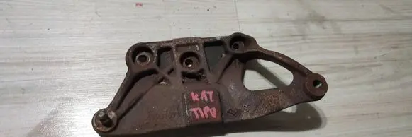 Other engine bay part