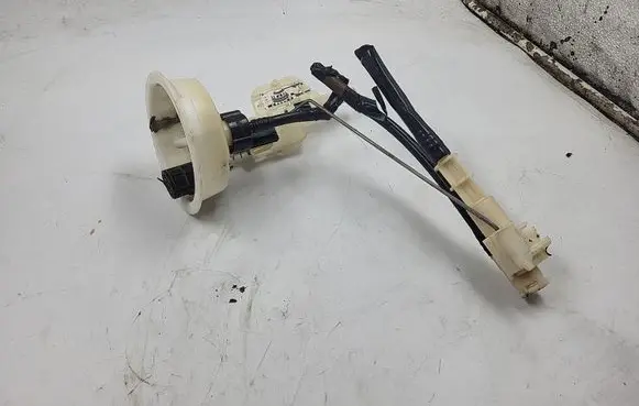 BMW 3 E46 Fuel level sensor 644881