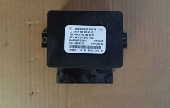 Mercedes-Benz A W176 Hand brake control module A246900451200