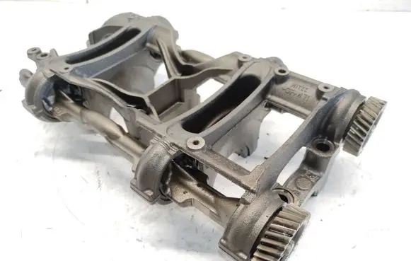 Mercedes-Benz Sprinter W906 Camshaft A6510130436 0130436 OM651