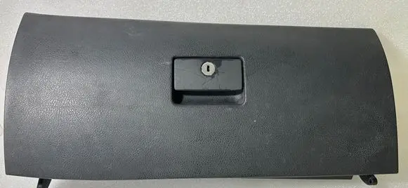 Volkswagen Golf V Glove box lid/cover 1J1857121A