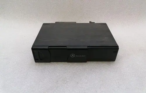 Mercedes-Benz S W220 CD/DVD changer A2038209089