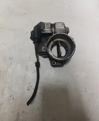 Volkswagen Golf V Engine shut-off valve 03G128063V