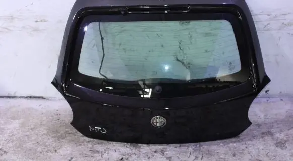 Alfa Romeo Mito Tailgate/trunk/boot lid