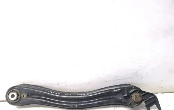 Rear upper control arm/wishbone