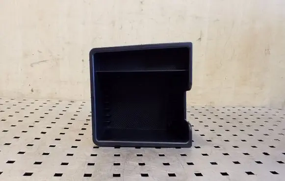 KIA Sorento Glove box central console 846932P000