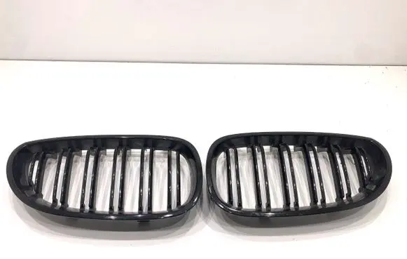 BMW 5 E60 E61 Front grill 