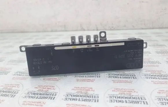 Audi A6 S6 C6 4F Aerial antenna amplifier 4F9035225D