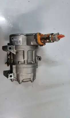 Citroen C5 Aircross Air conditioning (A/C) compressor (pump) 9840203080 2220832621
