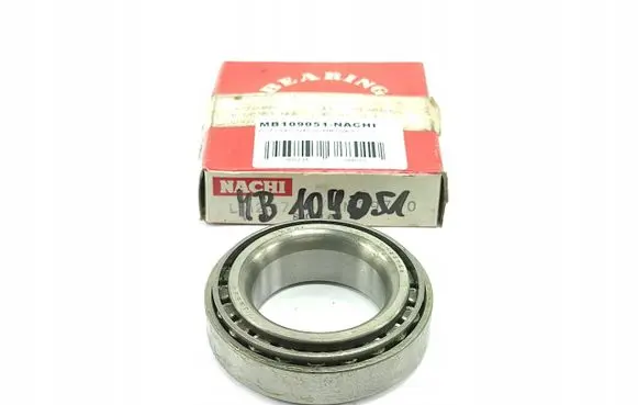 Mitsubishi Lancer X Front wheel hub MB109051