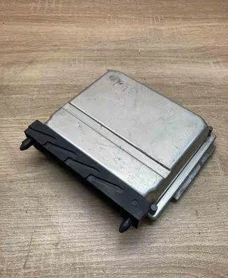 Volvo S80 Engine control unit/module ECU 08677708A 0281010319 L42