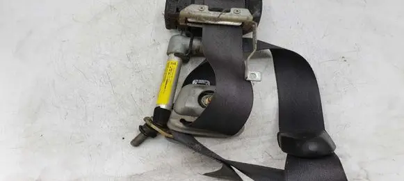 Mitsubishi Space Star Front seatbelt 570521899F