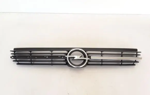 Opel Vivaro Front grill 8200044874