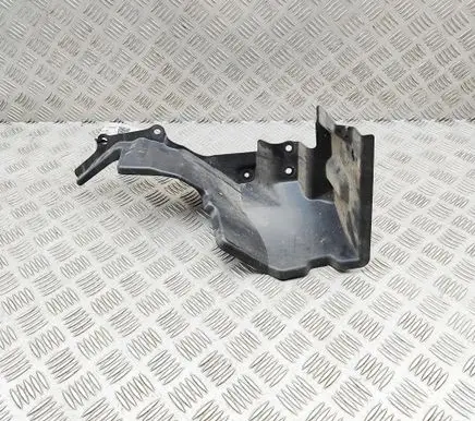 Mitsubishi L200 Intercooler air guide/duct channel 5211A302