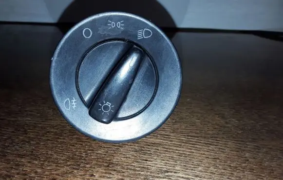 Volkswagen PASSAT B5.5 Light switch 1C0941531