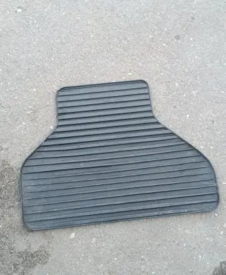 BMW X5 E70 Rear floor mat 51470416693 0416693 51470416690