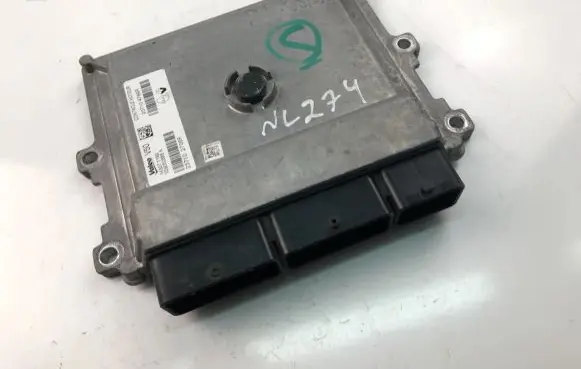 Renault Clio IV Engine control unit/module ECU 237102706R 237104789R