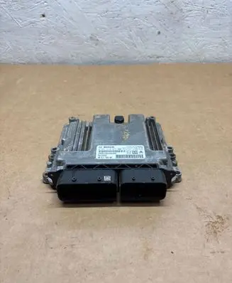 Peugeot 3008 II Engine control unit/module 9851153380 MG1CS042 0261S106F1