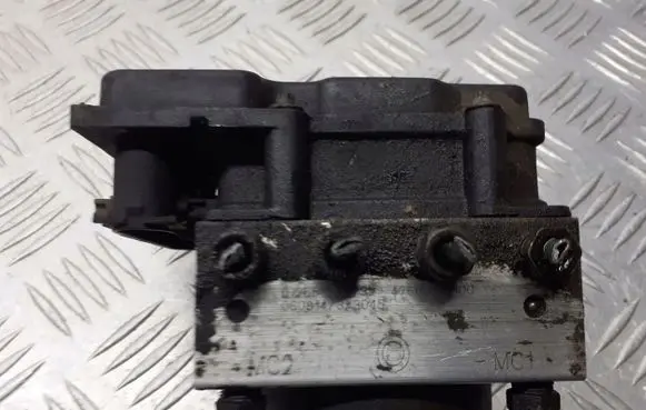 Nissan Note (E11) ABS Pump