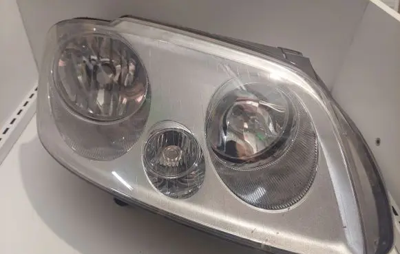 Volkswagen Caddy Headlight/headlamp